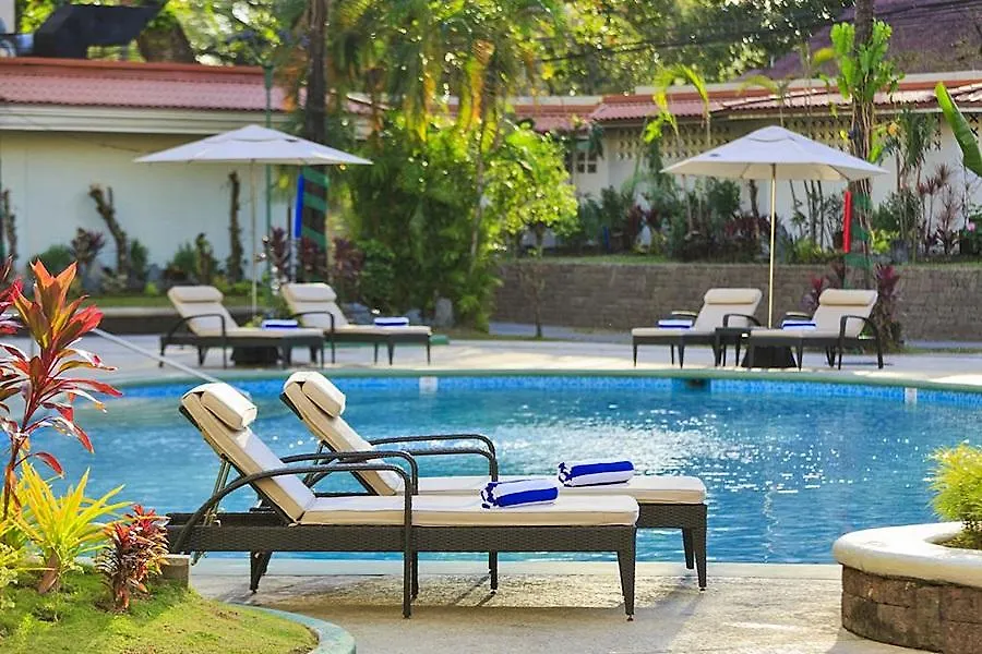 Hotel Quest Plus Conference Center, Clark Clark Field