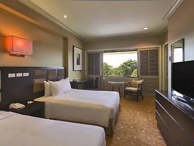 Quest Plus Conference Center, Clark Clark Field 4*,