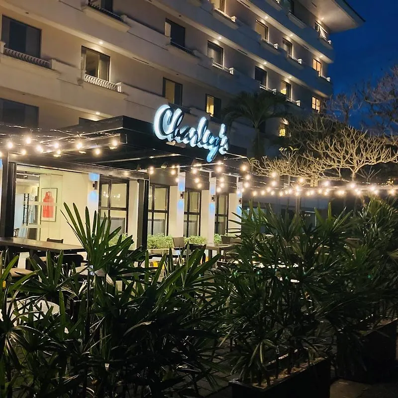 Hotell Quest Plus Conference Center, Clark Clark Field